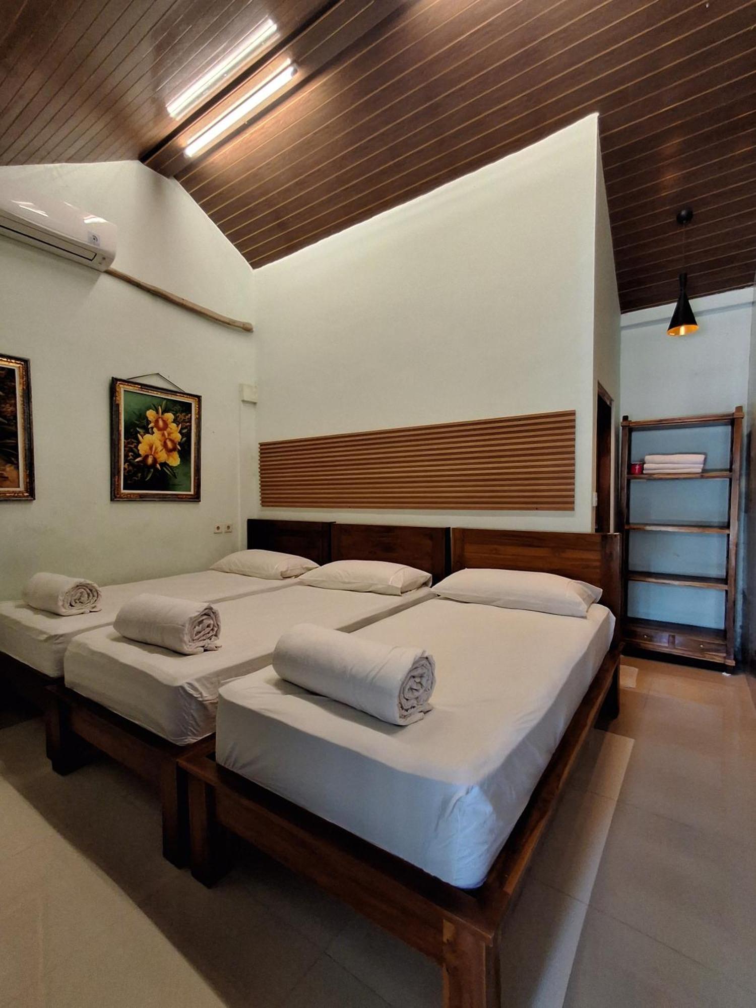 Griya Nusa Batununggul Exterior foto